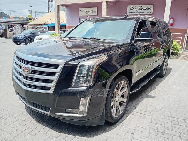 Cadillac Escalade 2015 Black