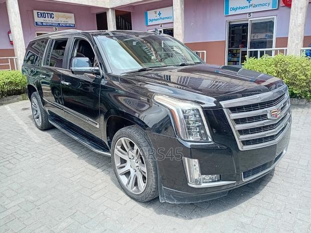 Cadillac Escalade 2015 Black