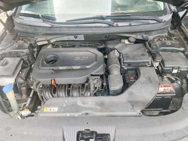 Hyundai Sonata 2016 Black
