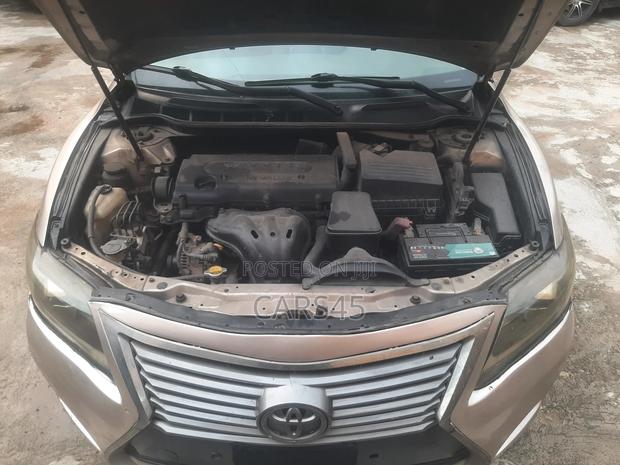 Toyota Camry 2008 Gold
