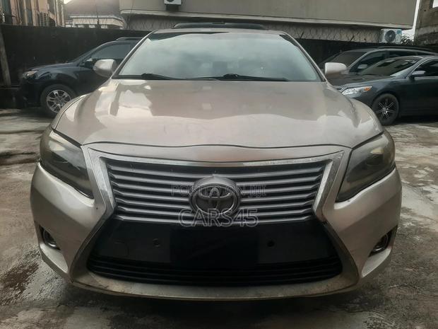 Toyota Camry 2008 Gold