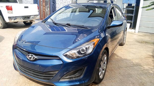 Hyundai Elantra GS Coupe FWD (1.8L 4cyl 6A) 2013 Blue