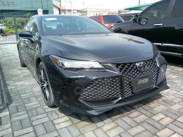 Toyota Avalon XSE 2020 Black