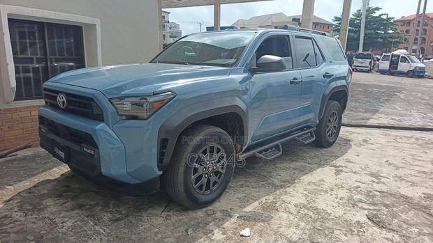 Toyota 4-Runner 2026 Blue