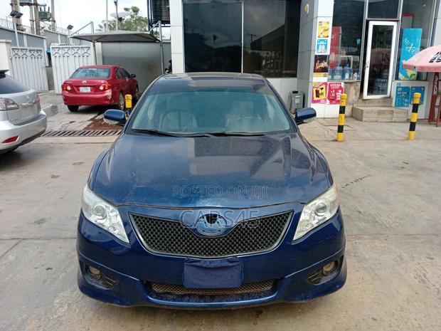 Toyota Camry 2008 Blue