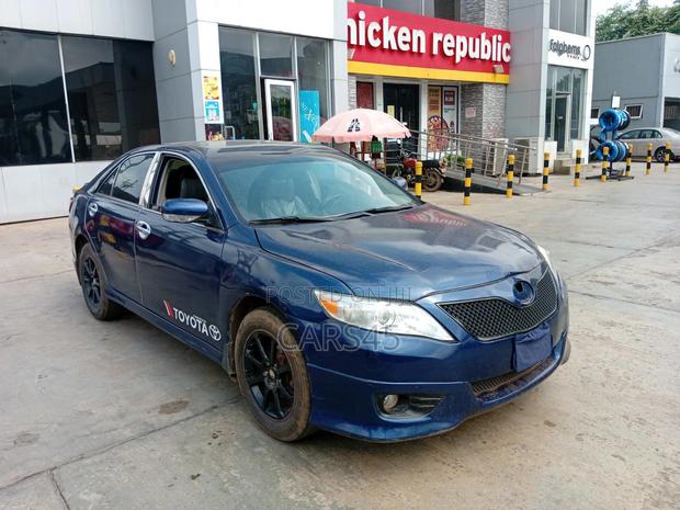 Toyota Camry 2008 Blue