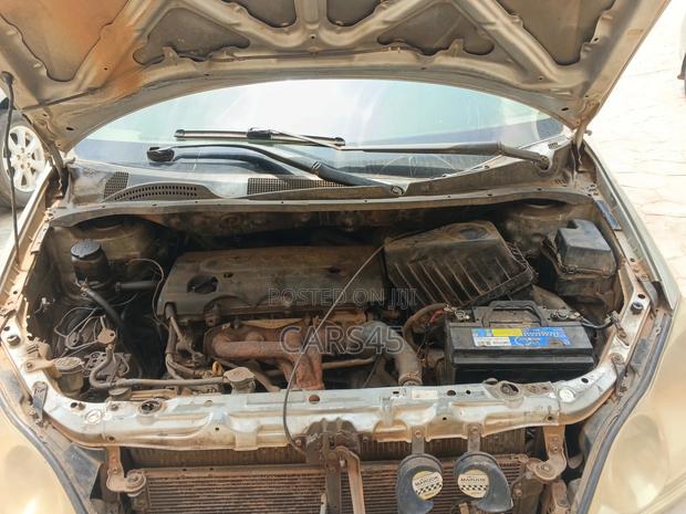 Toyota Avensis Verso 2004 Silver
