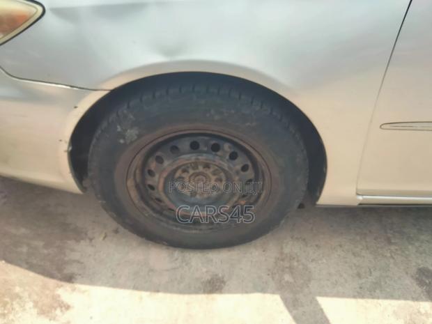 Toyota Camry 2006 Silver