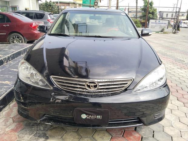 Toyota Camry 2003 Black