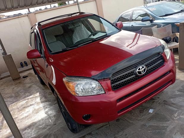 Toyota RAV4 2008 Red
