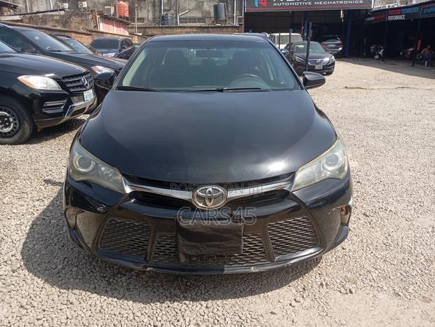 Toyota Camry 2015 Black