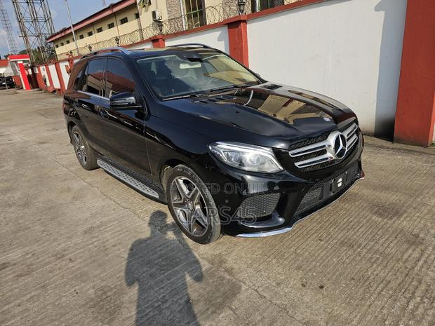Mercedes-Benz GLE-Class 2018 Black