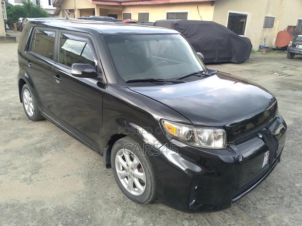 Scion xB 2012 Black