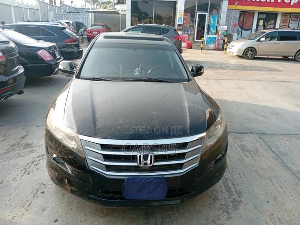 Honda Crosstour 2011 Black