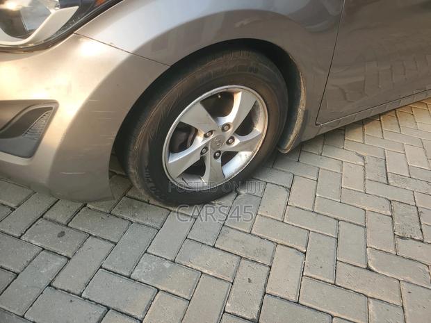 Hyundai Elantra Limited 4dr Sedan (1.8L 4cyl 6A) 2014 Brown