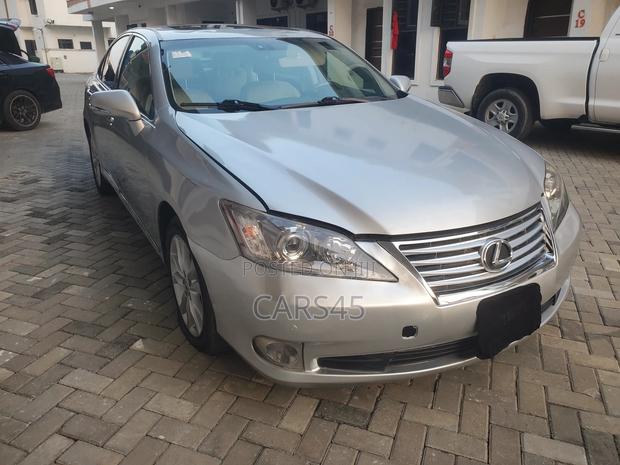Lexus ES 350 2010 Silver