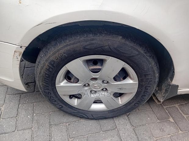 Hyundai Sonata 2010 White