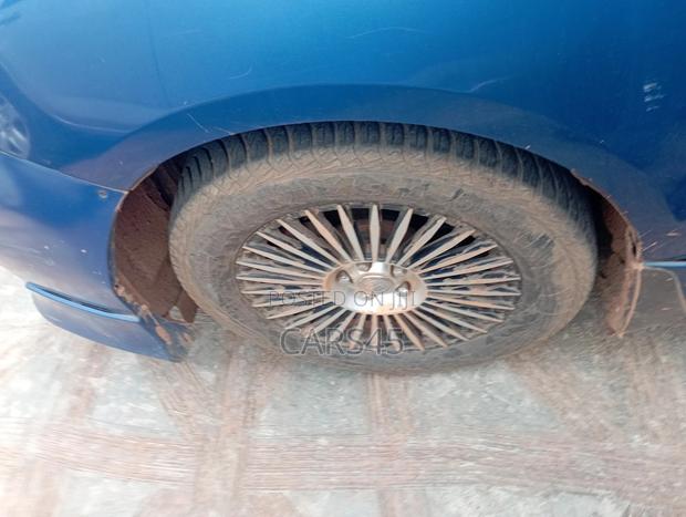 Toyota Corolla 2010 Blue