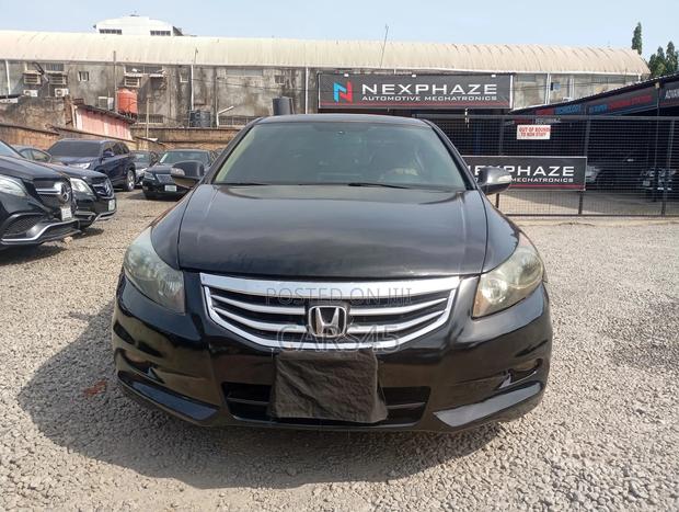 Honda Accord 2011 Black