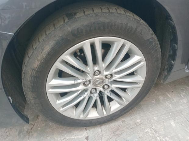 Lexus ES 2013 Gray