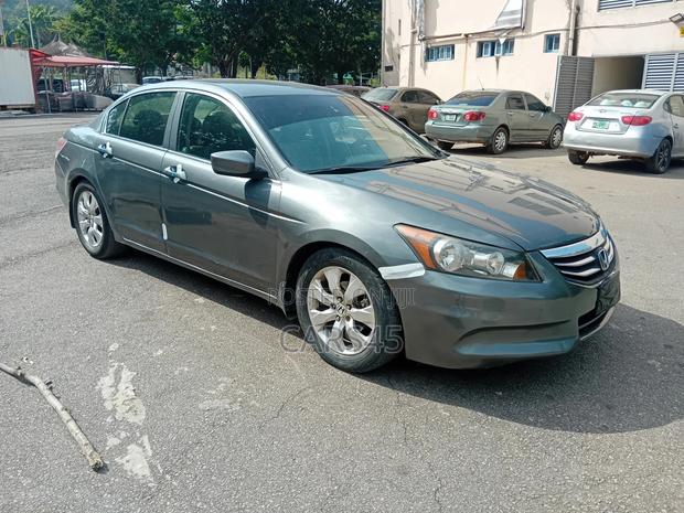 Honda Accord 2011 Gray