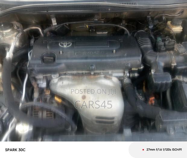 Toyota Avensis 2007 Silver