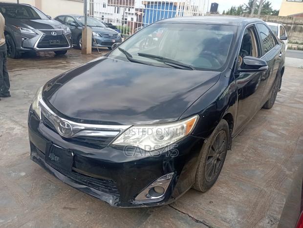 Toyota Camry 2012 Black