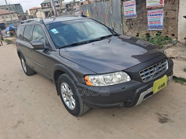 Volvo XC70 2007 Gray