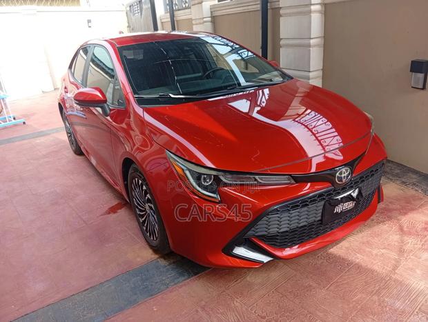 Toyota Corolla SE (1.8L 4cyl 2A) 2019 Red
