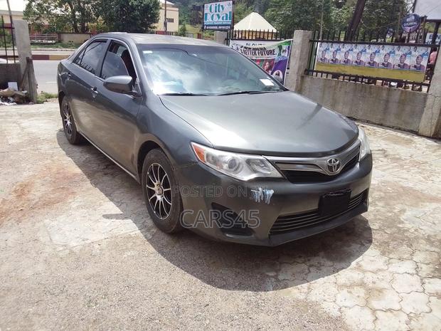 Toyota Camry 2013 Gray