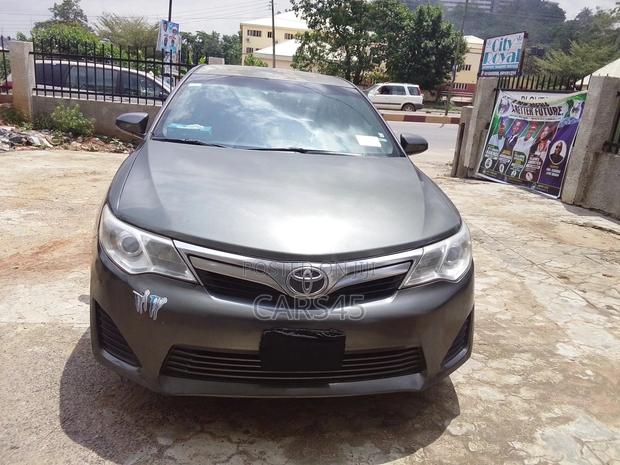 Toyota Camry 2013 Gray