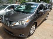 Toyota Sienna 2012 Gray for sale