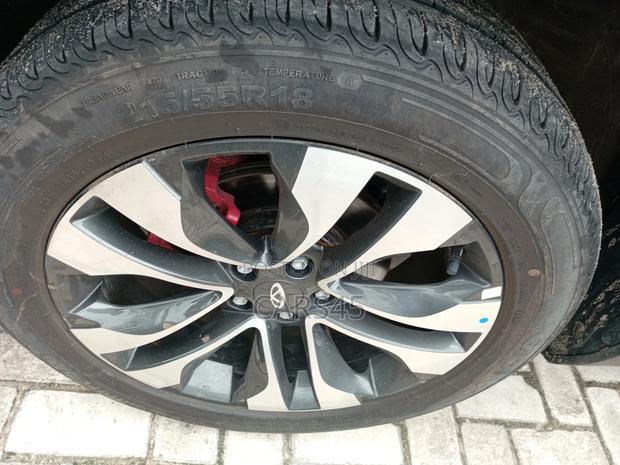 New Chery Tiggo 4 2025 Black