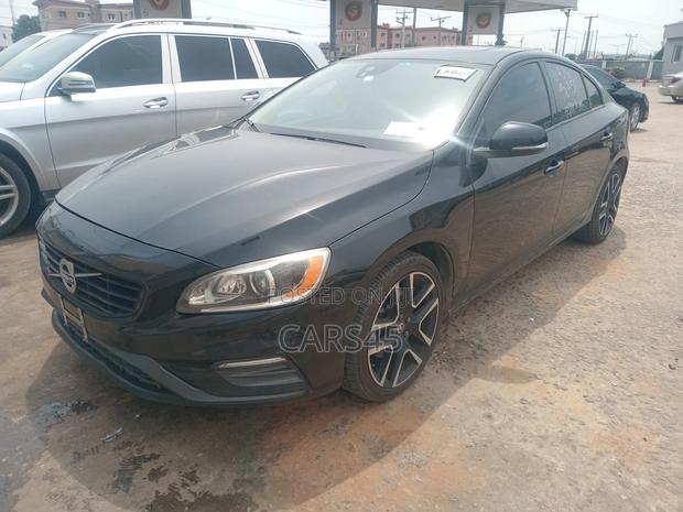 Volvo S60 2017 Black