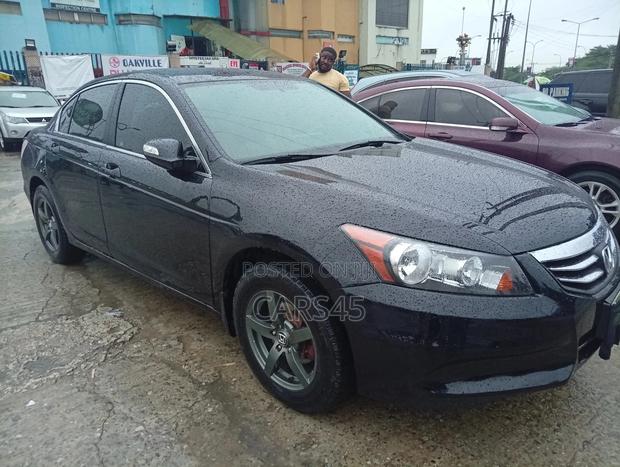Honda Accord 2009 Black