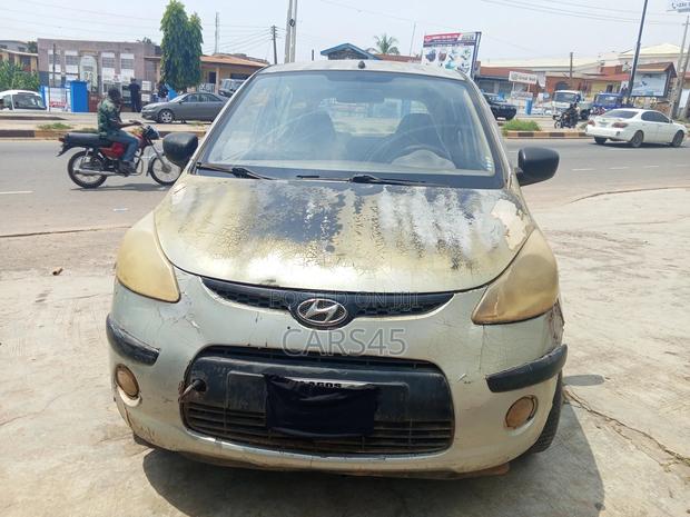 Hyundai I10 2011 Silver