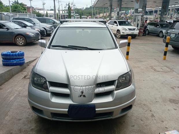 Mitsubishi Outlander 2003 Silver